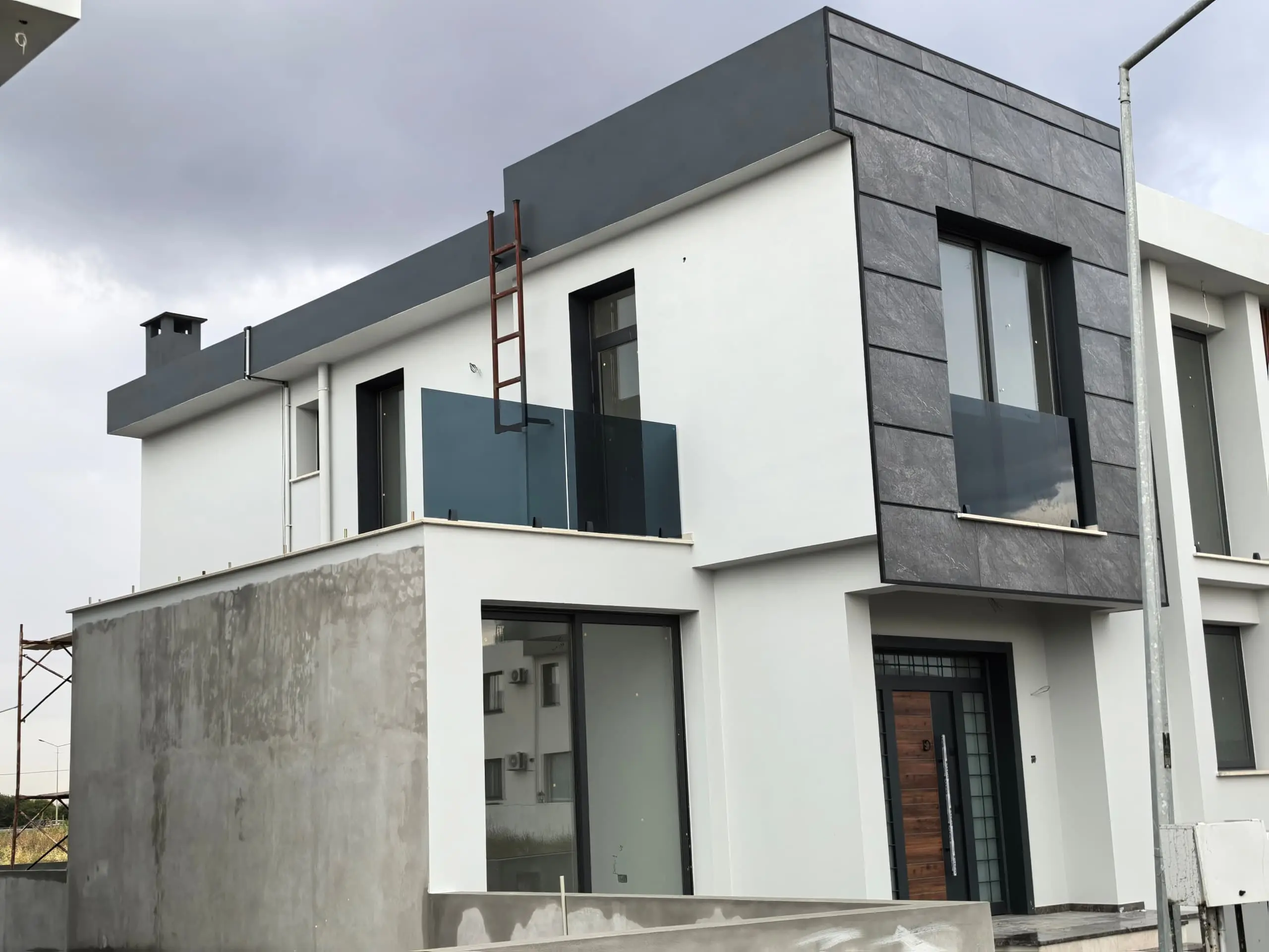 Modern Family Residence